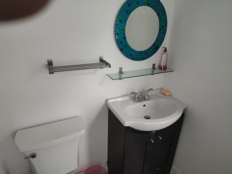 Building Photo - 5715 N Kings Hwy