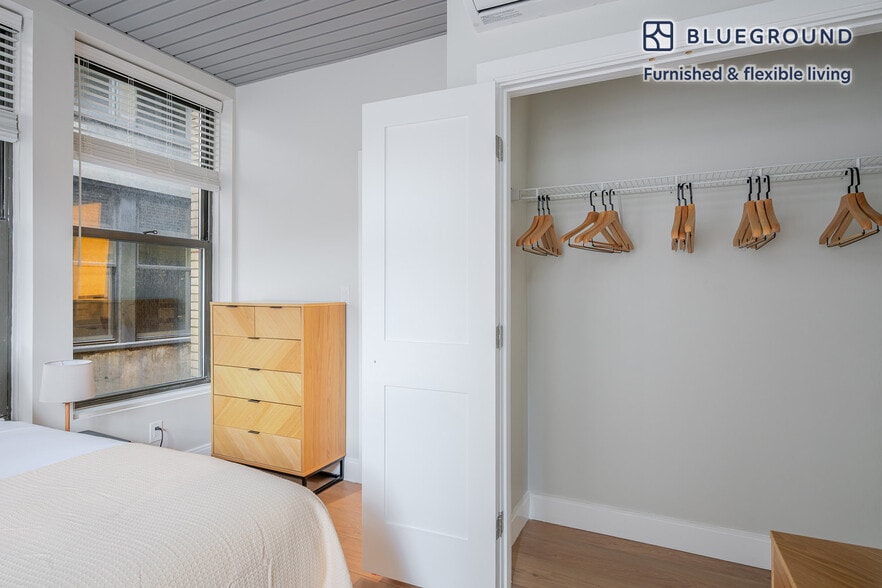 Building Photo - 44 Bromfield St