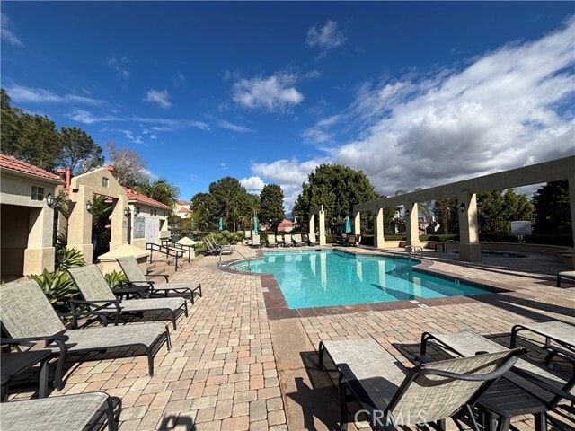 Building Photo - 69 Giotto