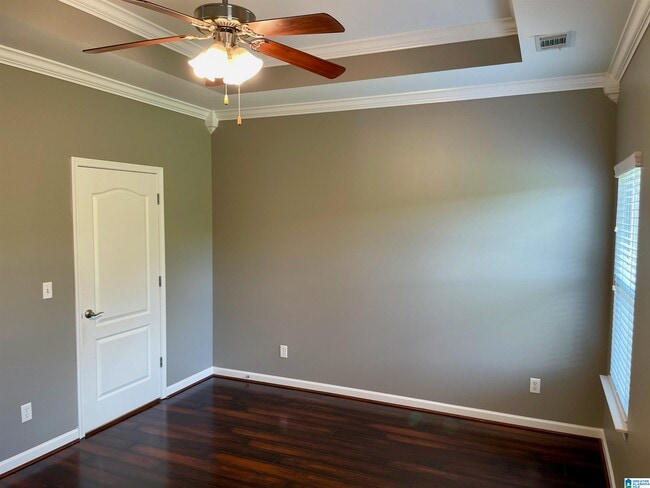 Building Photo - 27152715 Oxmoor Glen Dr