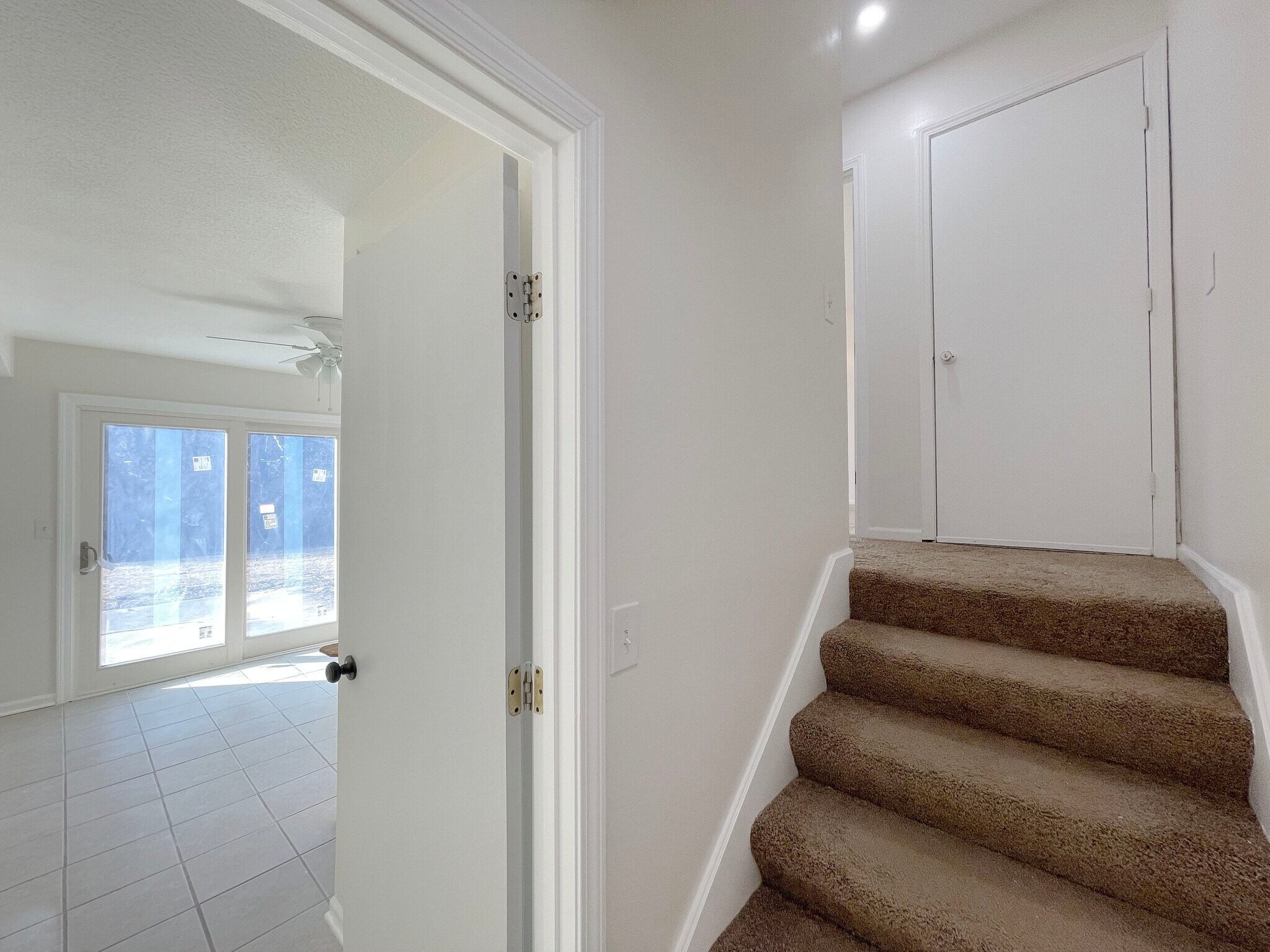 Building Photo - 7104 Orchard Ct