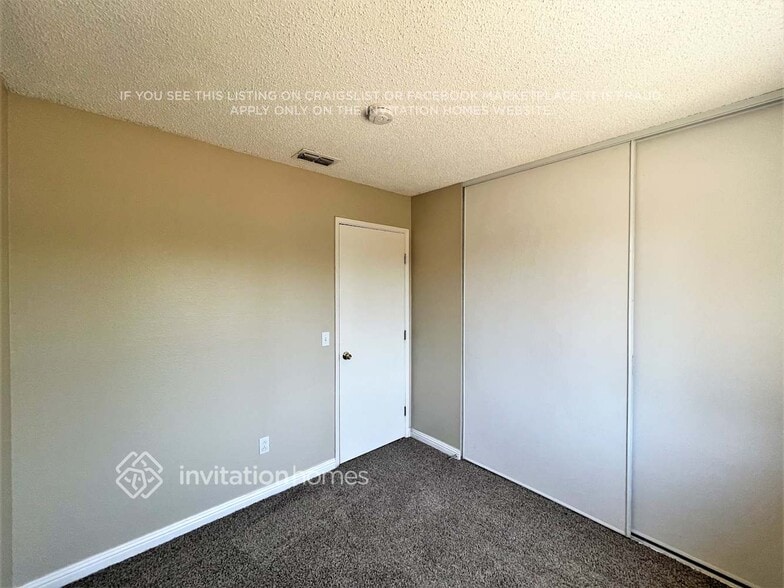 Building Photo - 3561 Binghamton Dr