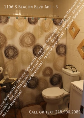 Building Photo - 1106 S Beacon Blvd