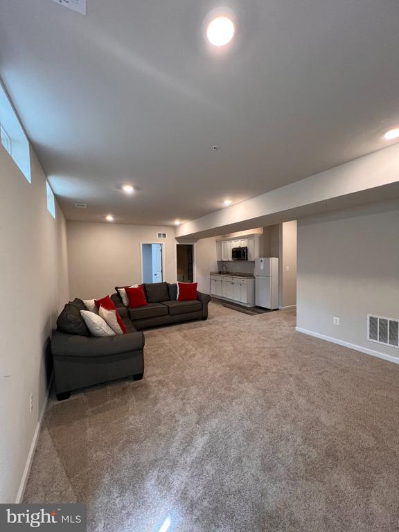 Building Photo - 9867 Selkie Ln