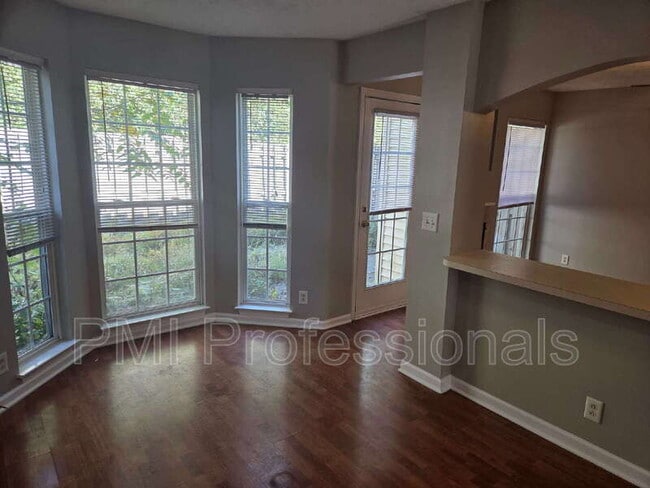 Building Photo - 2050 Nashboro Blvd