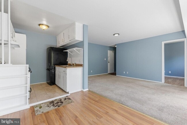 Building Photo - 4903 Americana Dr