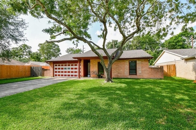 Building Photo - 2614 Cobble Ridge Dr