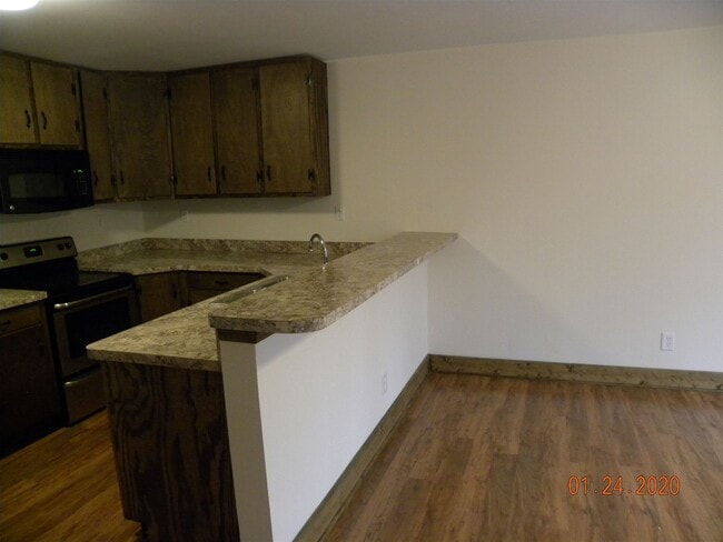 Building Photo - 3575 Jefferson River Rd