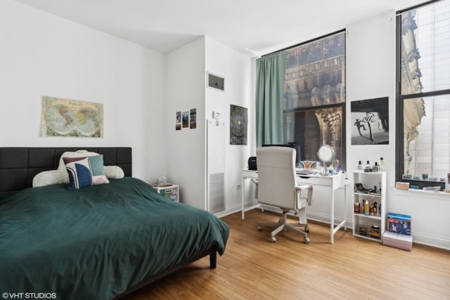 Building Photo - 8 W Monroe St