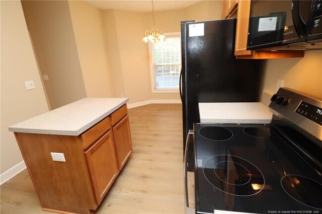 Building Photo - 2637 Broad Oaks Pl