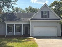 Building Photo - 1411 Chestnut Rd