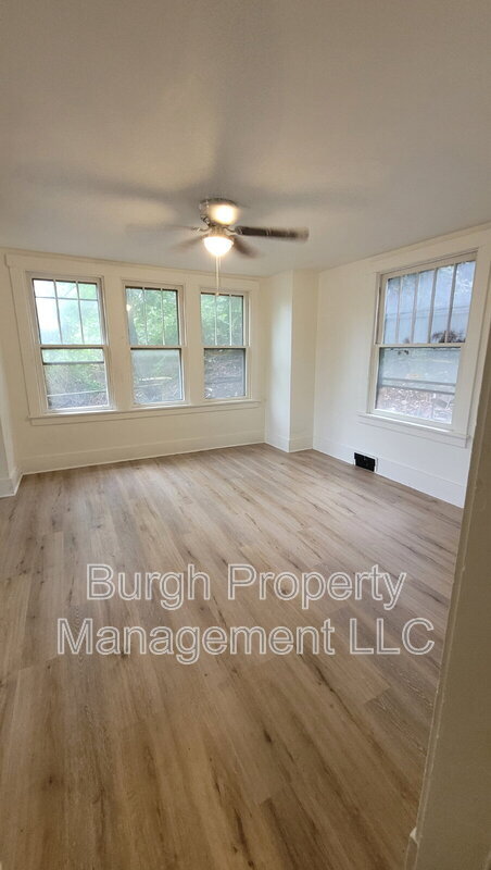 Building Photo - 1633 Monongahela Ave