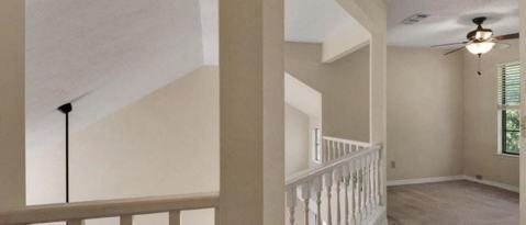 Building Photo - 2014 Mistral Ln E