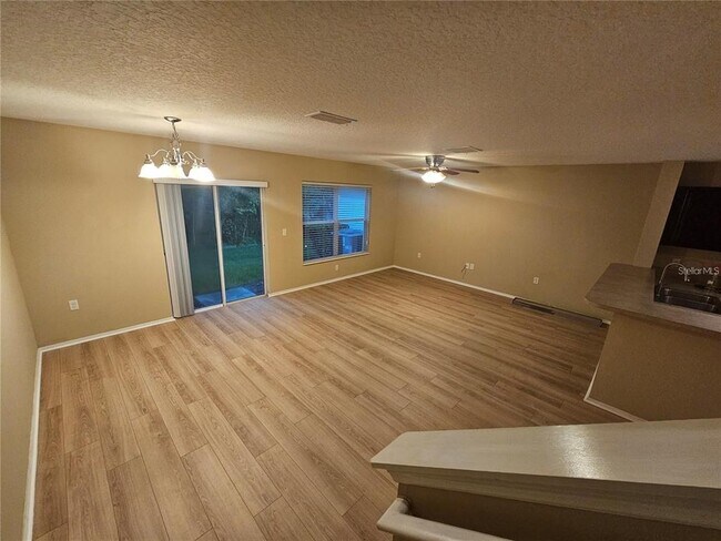Building Photo - 622 Old Pine Ct