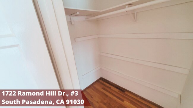 Building Photo - 1722 Raymond Hill Rd