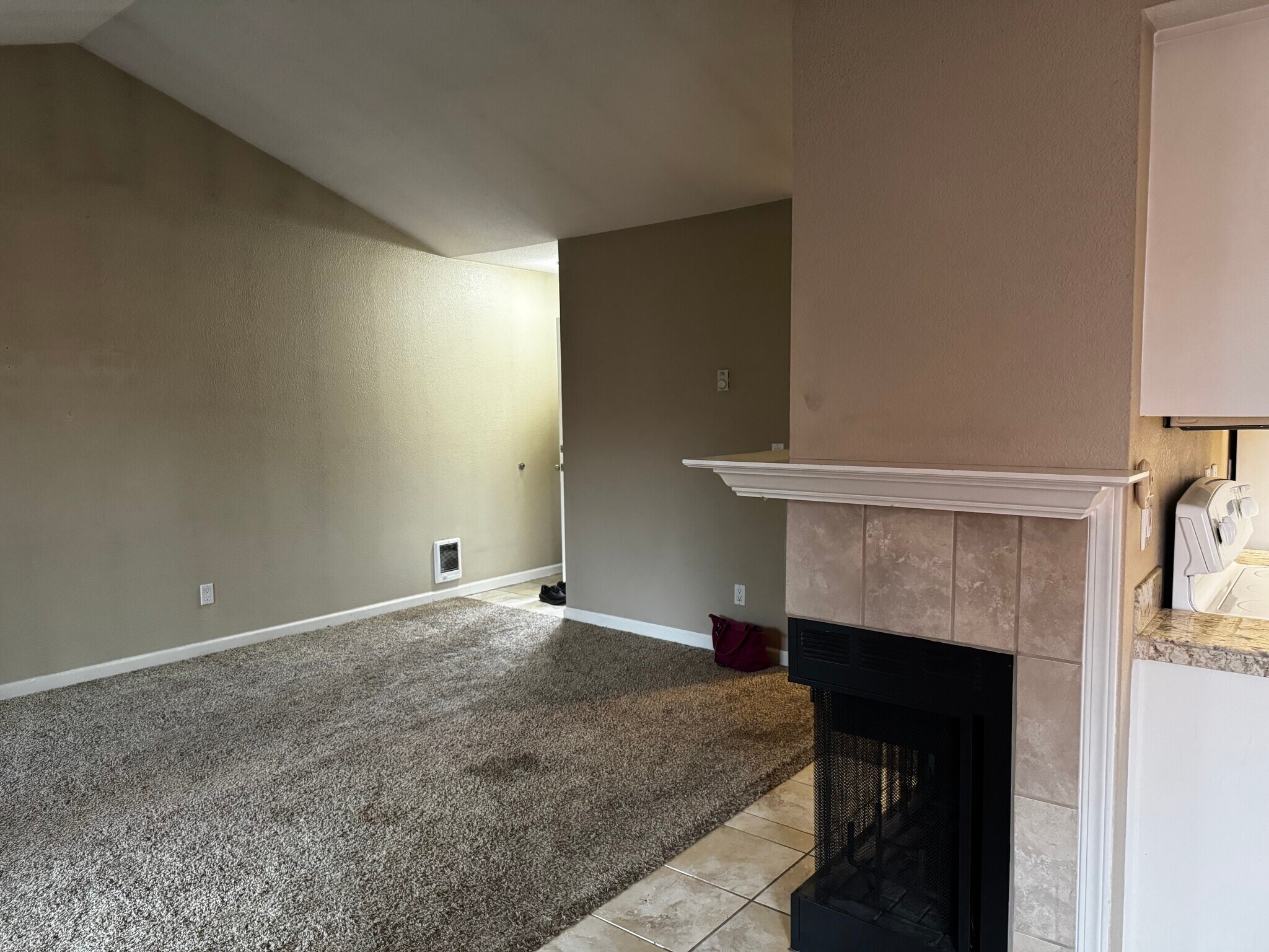 Building Photo - 9530 SW 146th Ter