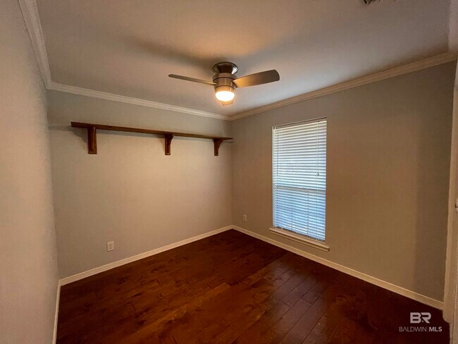 Building Photo - 353 S School St