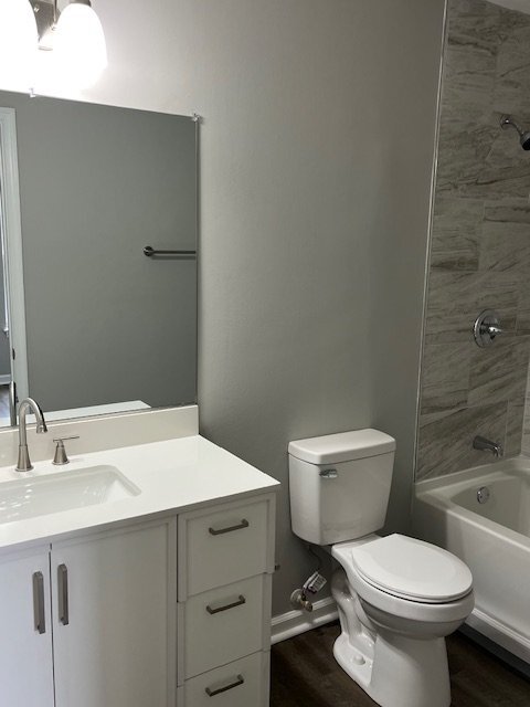 Building Photo - 2216 Minnear St