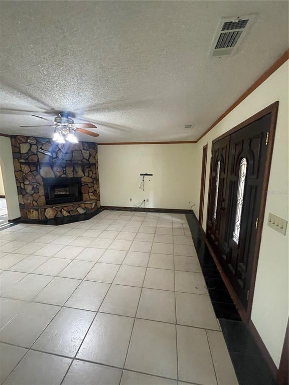 Building Photo - 121 Sweet Gum Dr