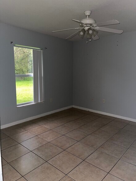 Building Photo - 133 Wilson Way NE