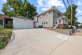 Building Photo - 527-527 E 52nd St