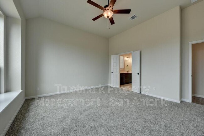 Building Photo - 9007 Shady Mountain