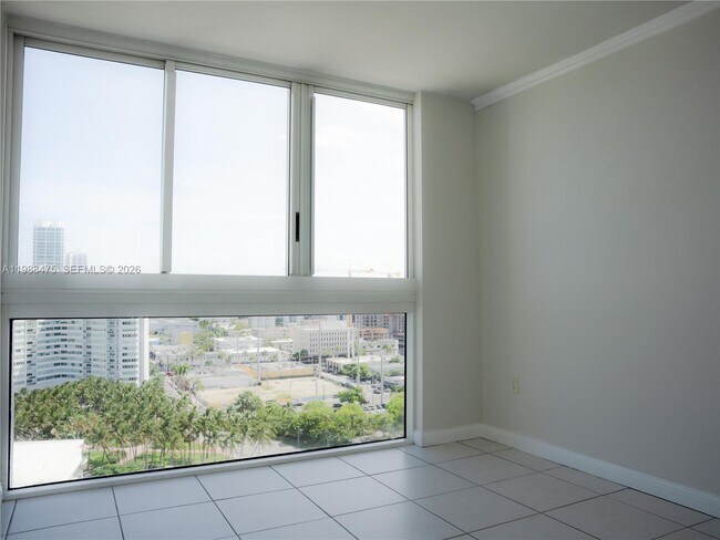 Building Photo - 7330 Ocean Terrace