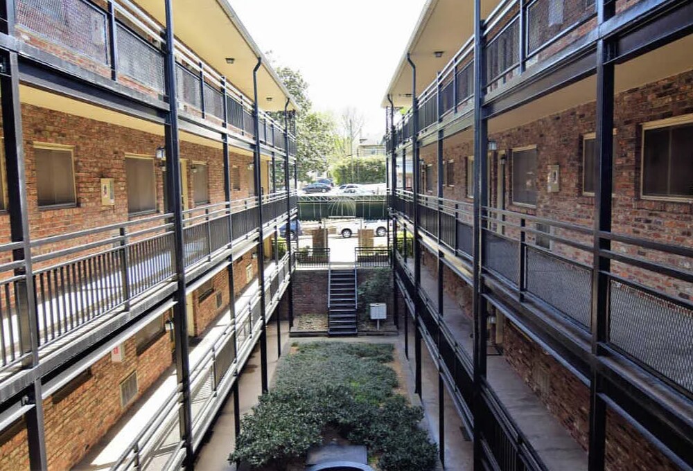 Building Photo - 1507 Highland Ave