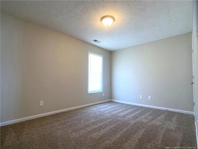 Building Photo - 1604 Kershaw Loop