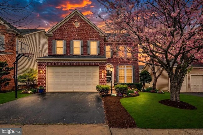 Building Photo - 8416 Churchside Dr