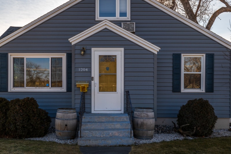 Building Photo - 1204 Avenue E