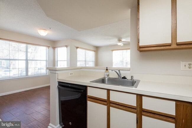 Building Photo - 14040 Vista Dr