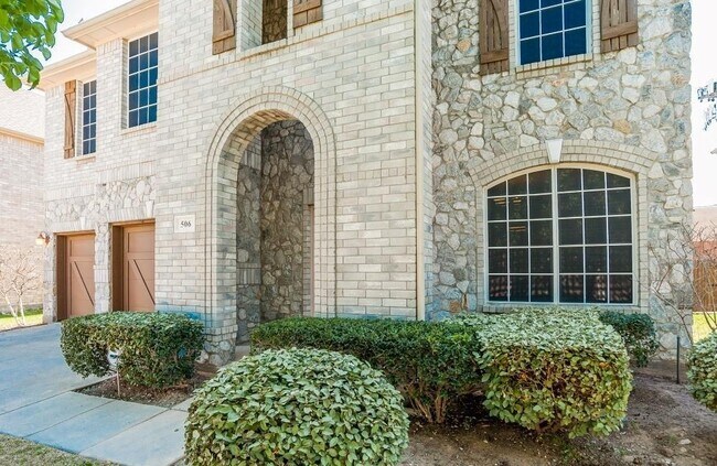 Building Photo - 506 Port Royale Way