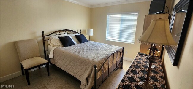 Building Photo - 1051 Foxfire Ln