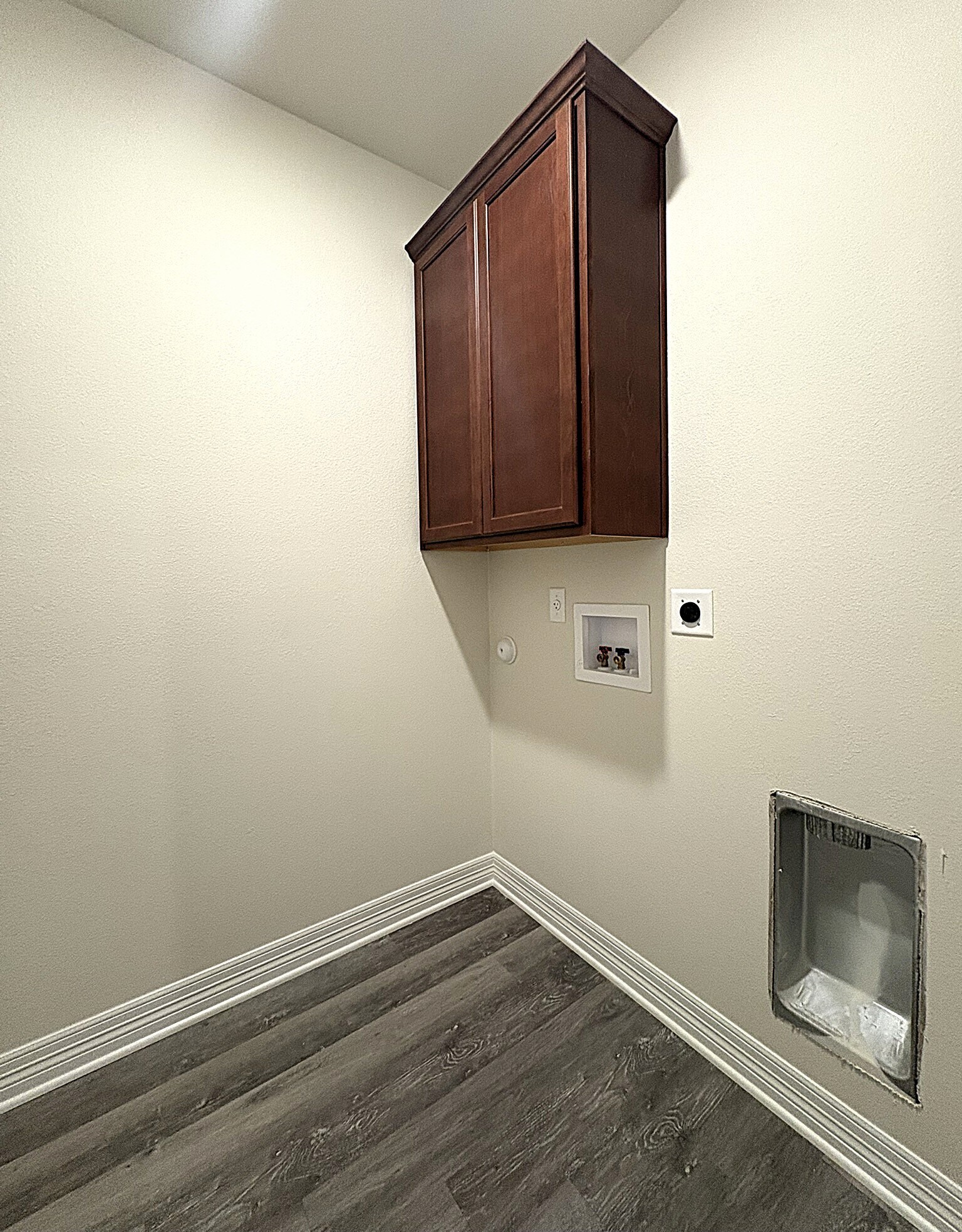 Building Photo - 1166 Lindsey Dr