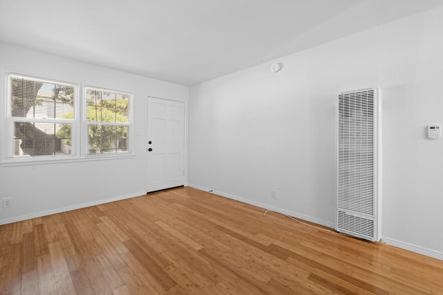Building Photo - 1403 Brockton Ave