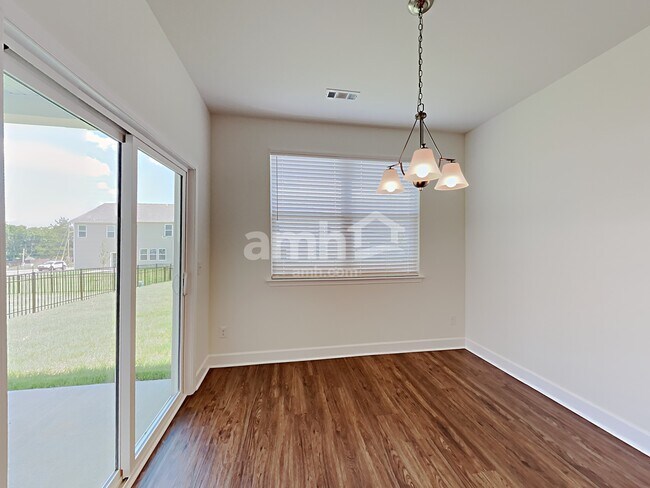 Building Photo - 441 Bluewater Dr