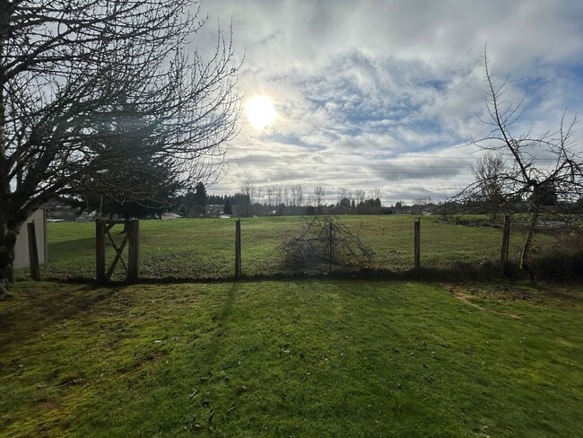 Building Photo - 7509 NE 67th St