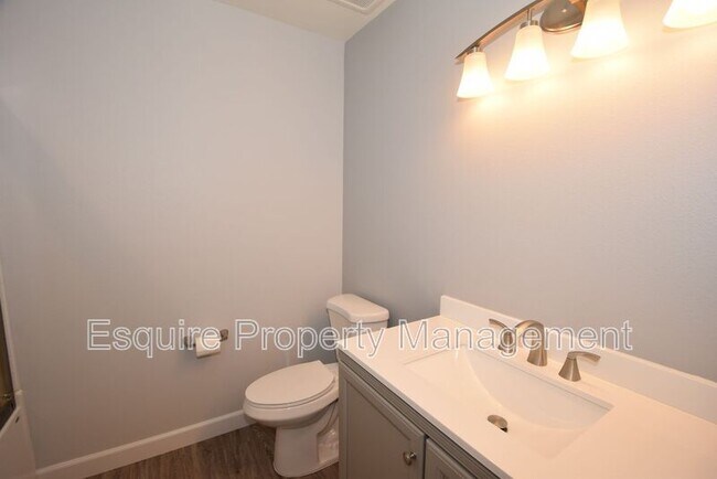 Building Photo - 3611 Ketch Ave
