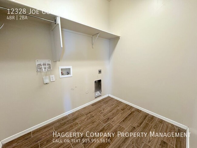 Building Photo - East El Paso 4 bed Refrig A/C