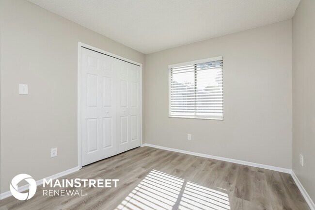 Building Photo - 13826 Lena St