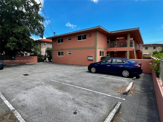 Building Photo - 2600 NW 14th St