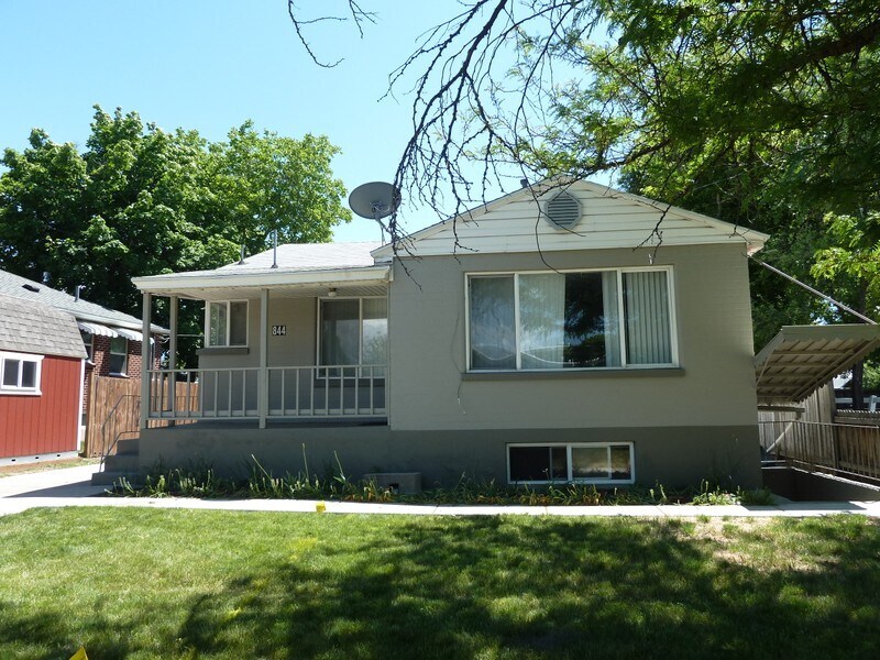 Building Photo - 844 E 2700 S