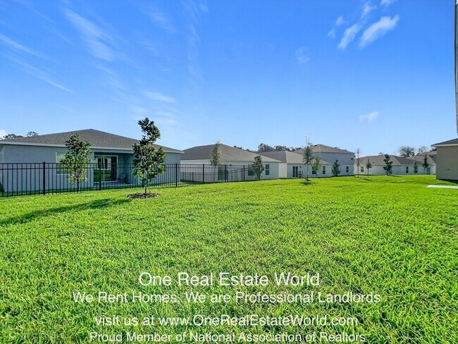 Building Photo - 5151 Bridgehaven Rd