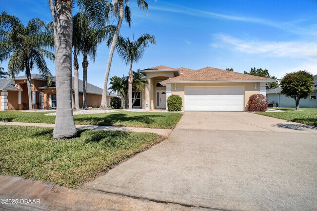Building Photo - 6115 Sabal Point Cir
