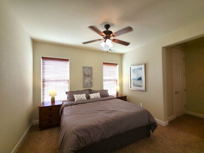 Building Photo - All-Inclusive Executive Luxury in Somerset...