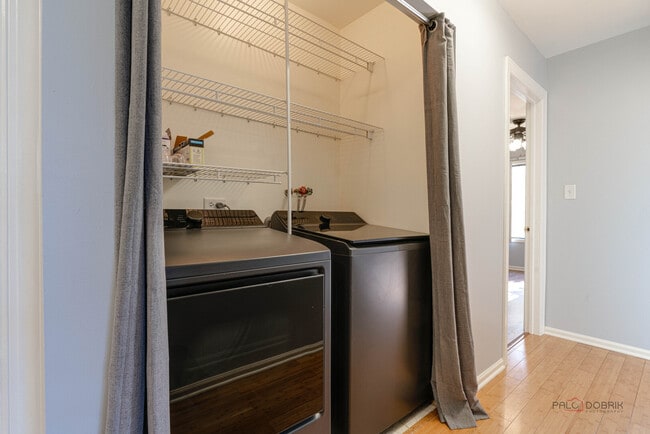 Building Photo - 365 Jefferson Ct