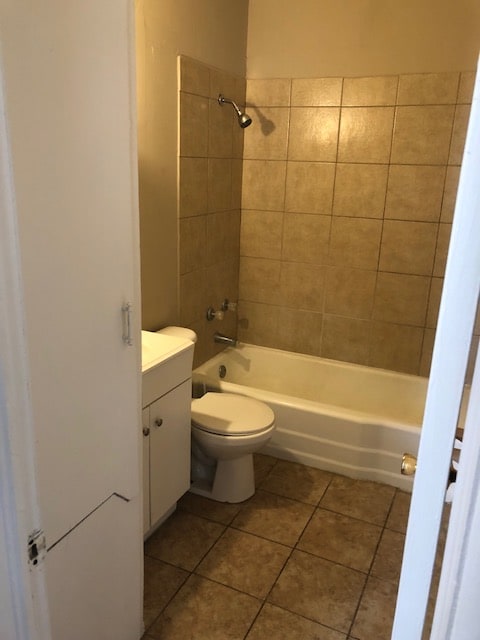 Building Photo - 4611 Avenue Q