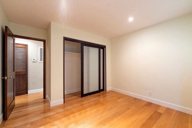 Building Photo - Beautiful Manhattan Beach Rental Home!