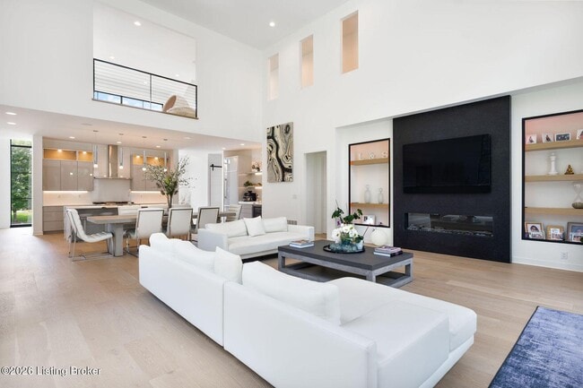 Building Photo - 14201 Reserves Cove Dr